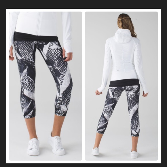 Lululemon Wunder Under Crop III *Full-On LuonStatic Mist White Black Leggings - Picture 2 of 13